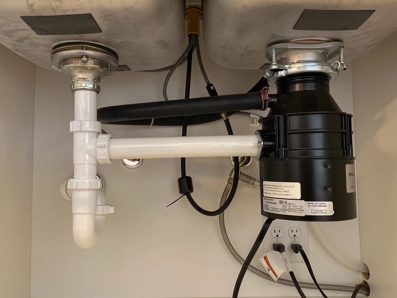 Leaky Garbage Disposal Cleanup in Las Vegas, NV